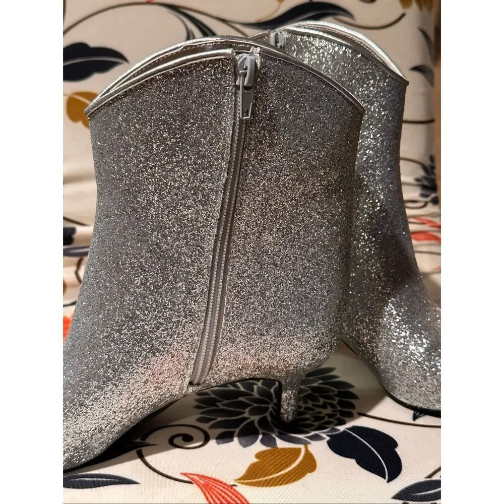 NWT On 34th kitten heel booties
